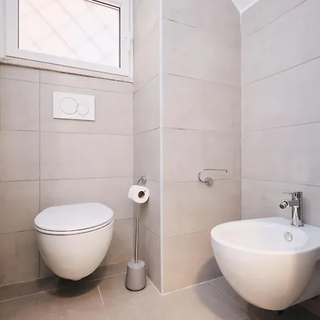 Modern 10 Min From Metro B Free Wifi Rome