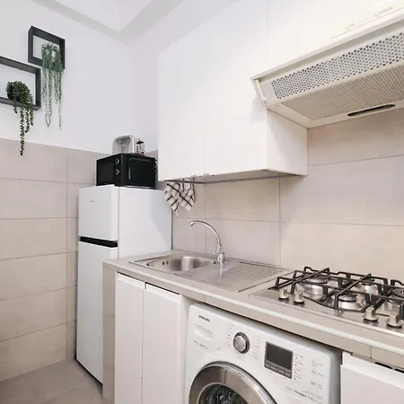Modern 10 Min From Metro B Free Wifi Apartamento Roma