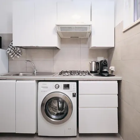 Modern 10 Min From Metro B Free Wifi Apartamento Roma