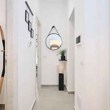 Modern 10 Min From Metro B Free Wifi Rome
